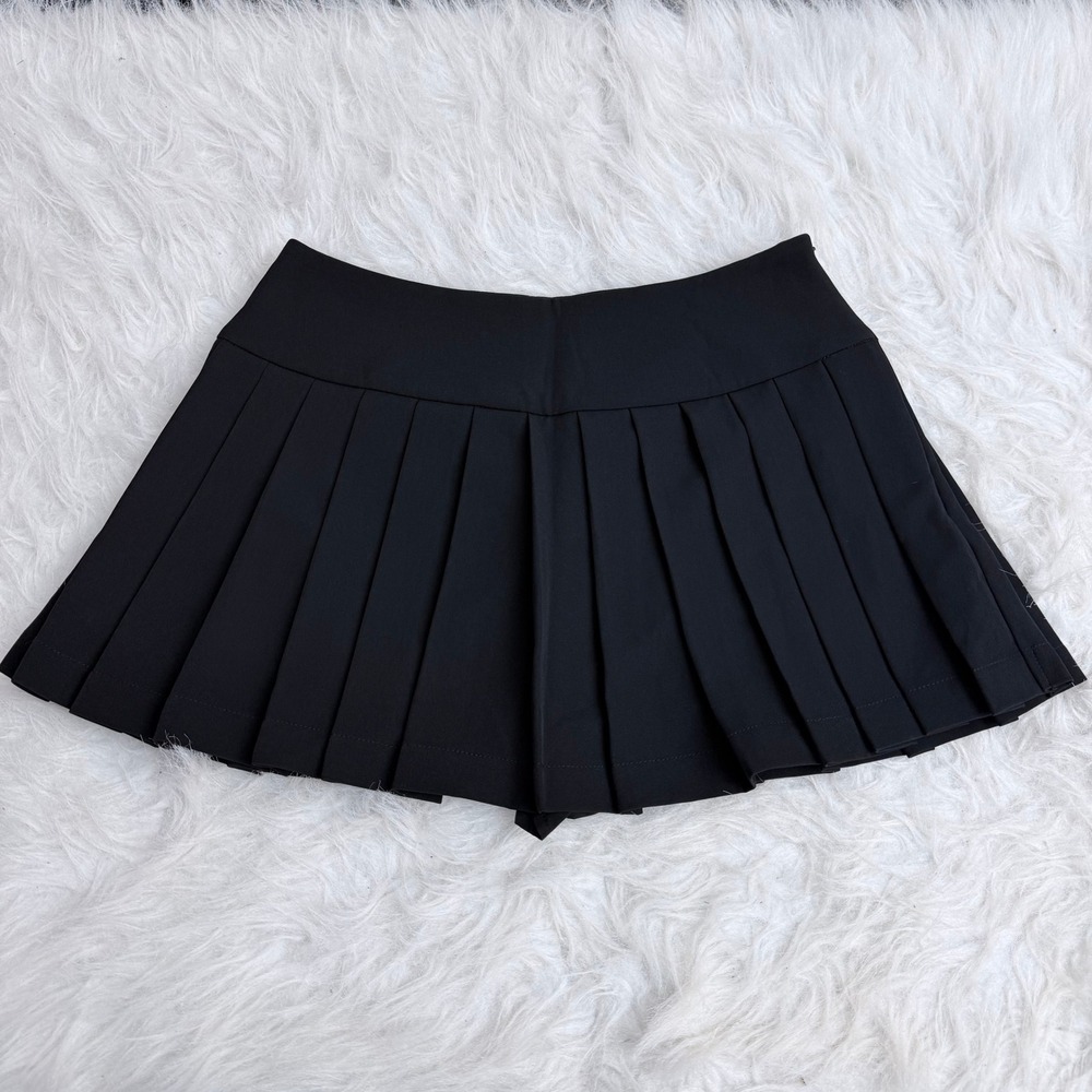 Emerson Lang Black Pleated Mini Skort Size M